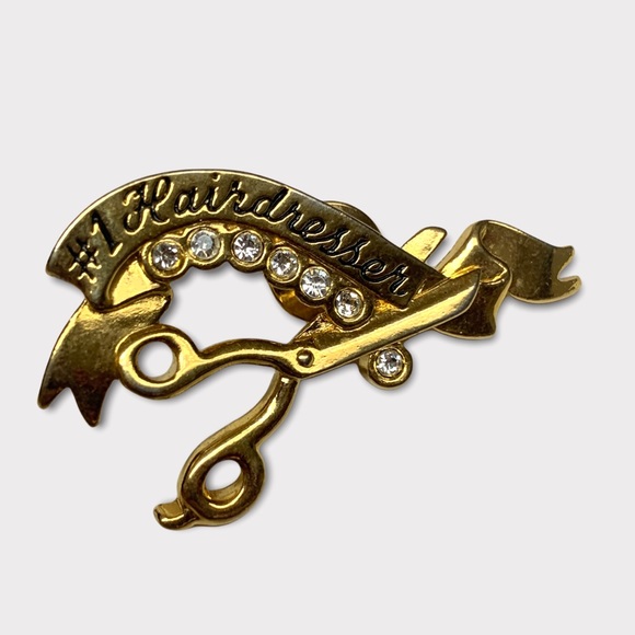 Avon Pin Hairdresser - Picture 2 of 16